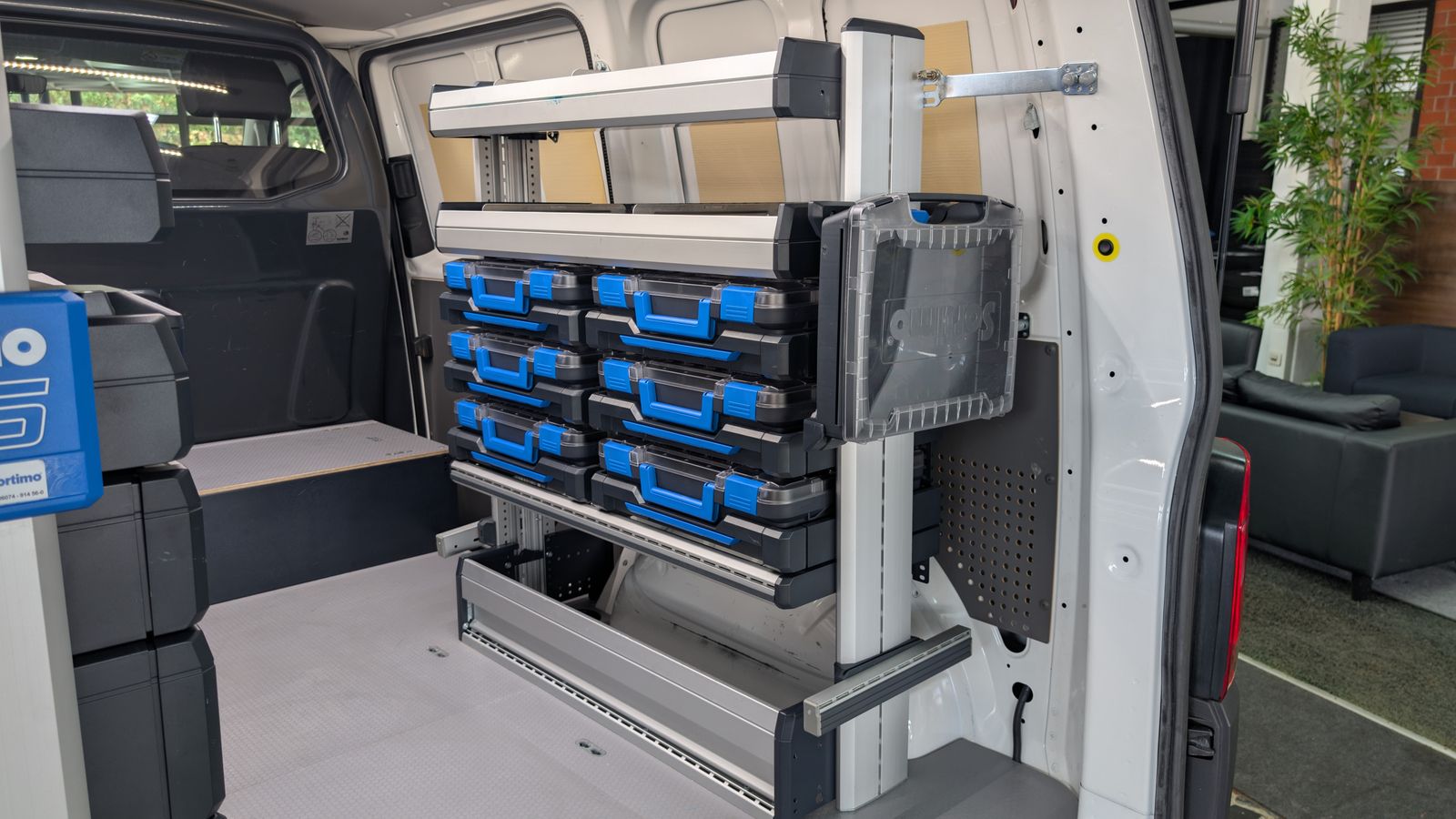 Fahrzeugabbildung Volkswagen T6 Transporter 6.1 LED*KAM*SHZ*SORTIMO-REGALE