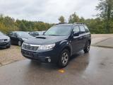 Subaru Forester 2.0D Comfort Tüv Kundendienst Neu - schwarze Subaru Forester