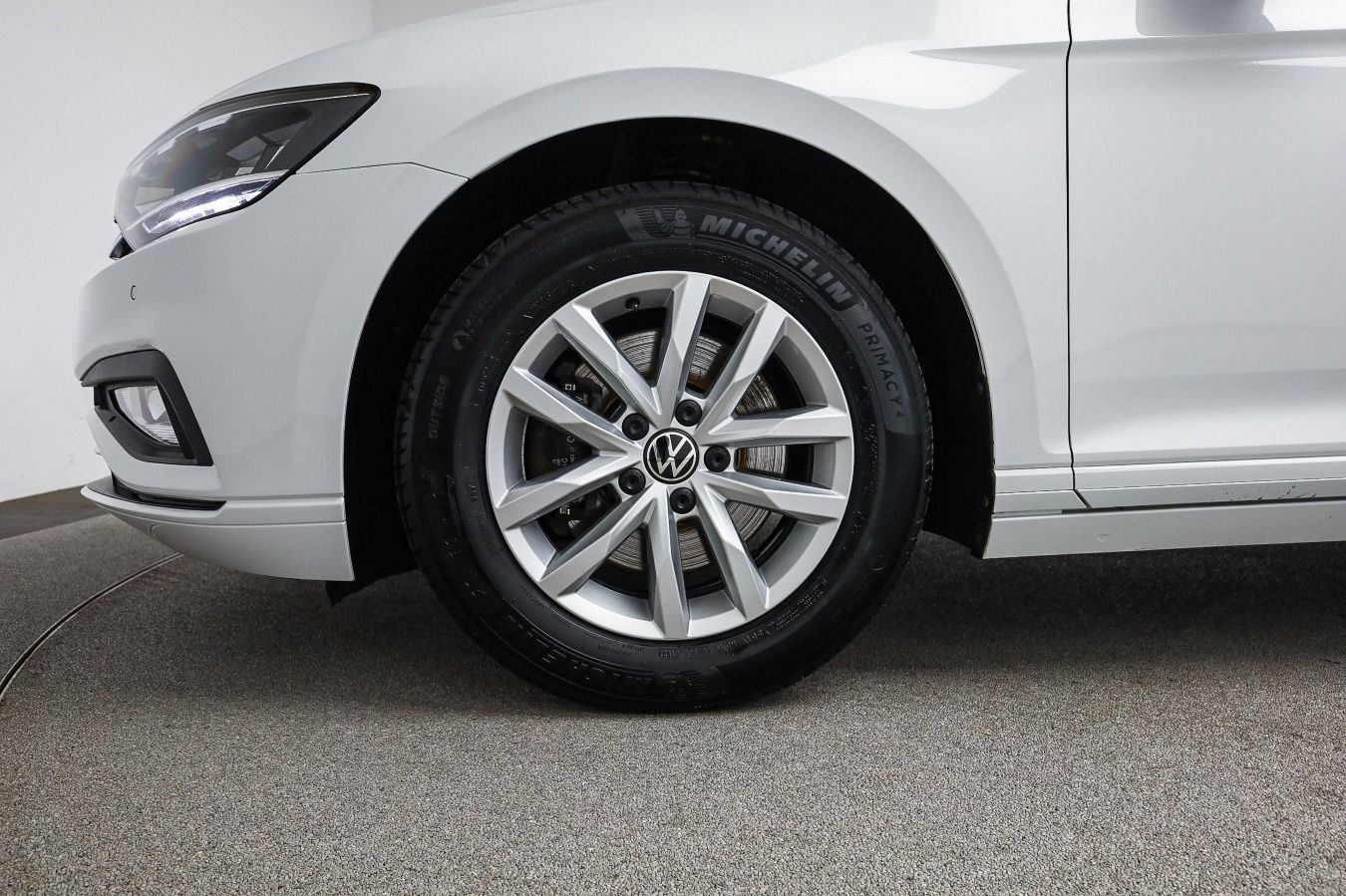 Volkswagen Passat Variant - Bild 9