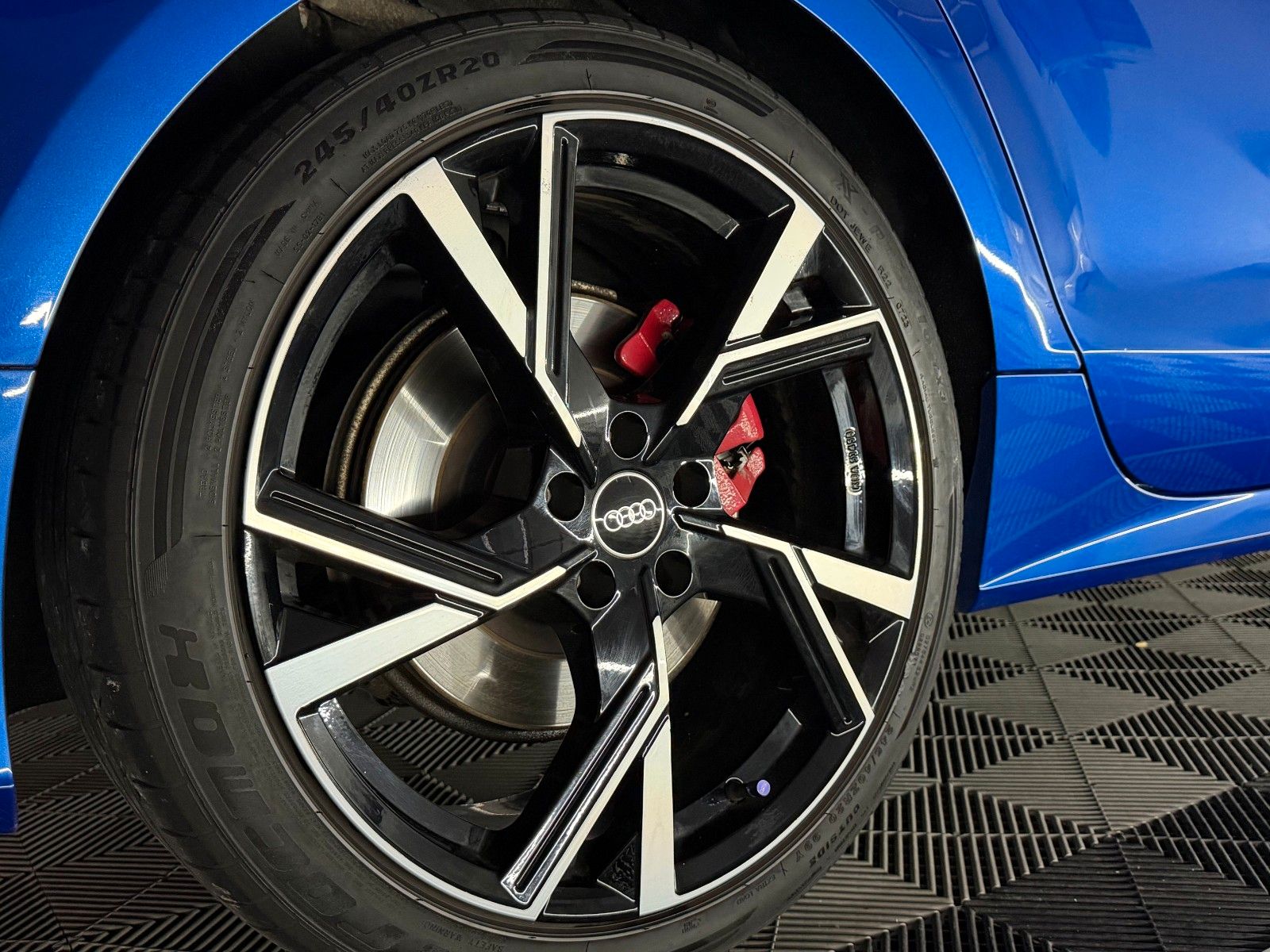 Fahrzeugabbildung Audi A7 Sportback 3.0 TDI Quattro Competition S SPORT
