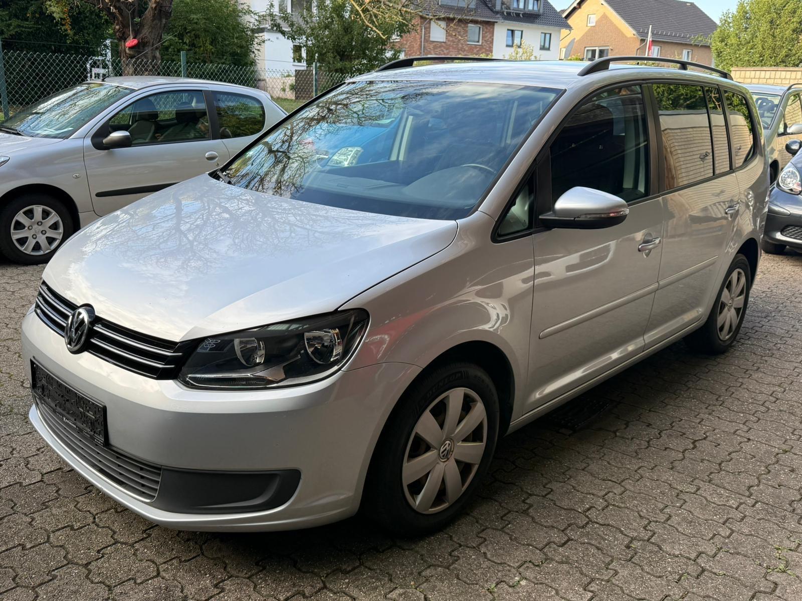 Volkswagen Touran 1.4 TSI Comfort-7Sitz-Klimaaut-Allwetter