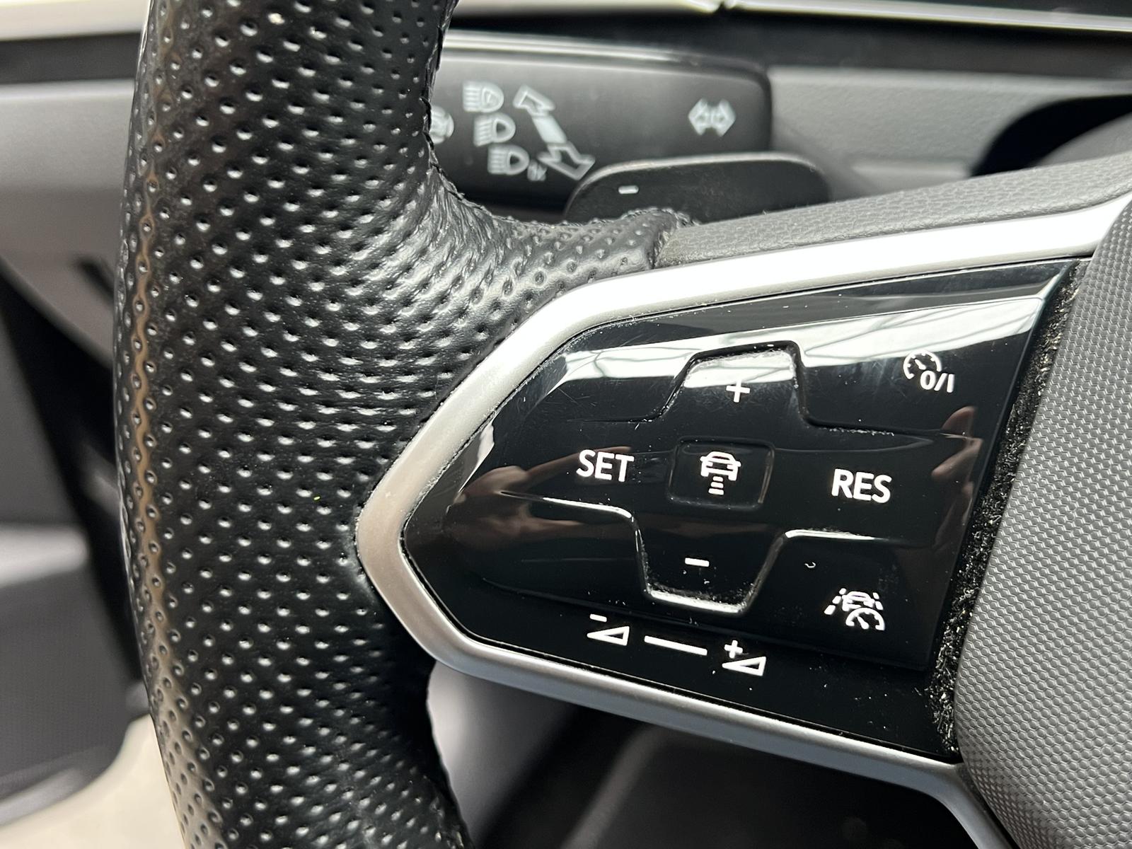 Volkswagen Arteon R-Line DSG Navi-Kamera Panorama LED CarPl, миниатюра 22