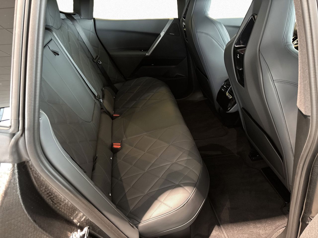 BMW iX - Bild 13