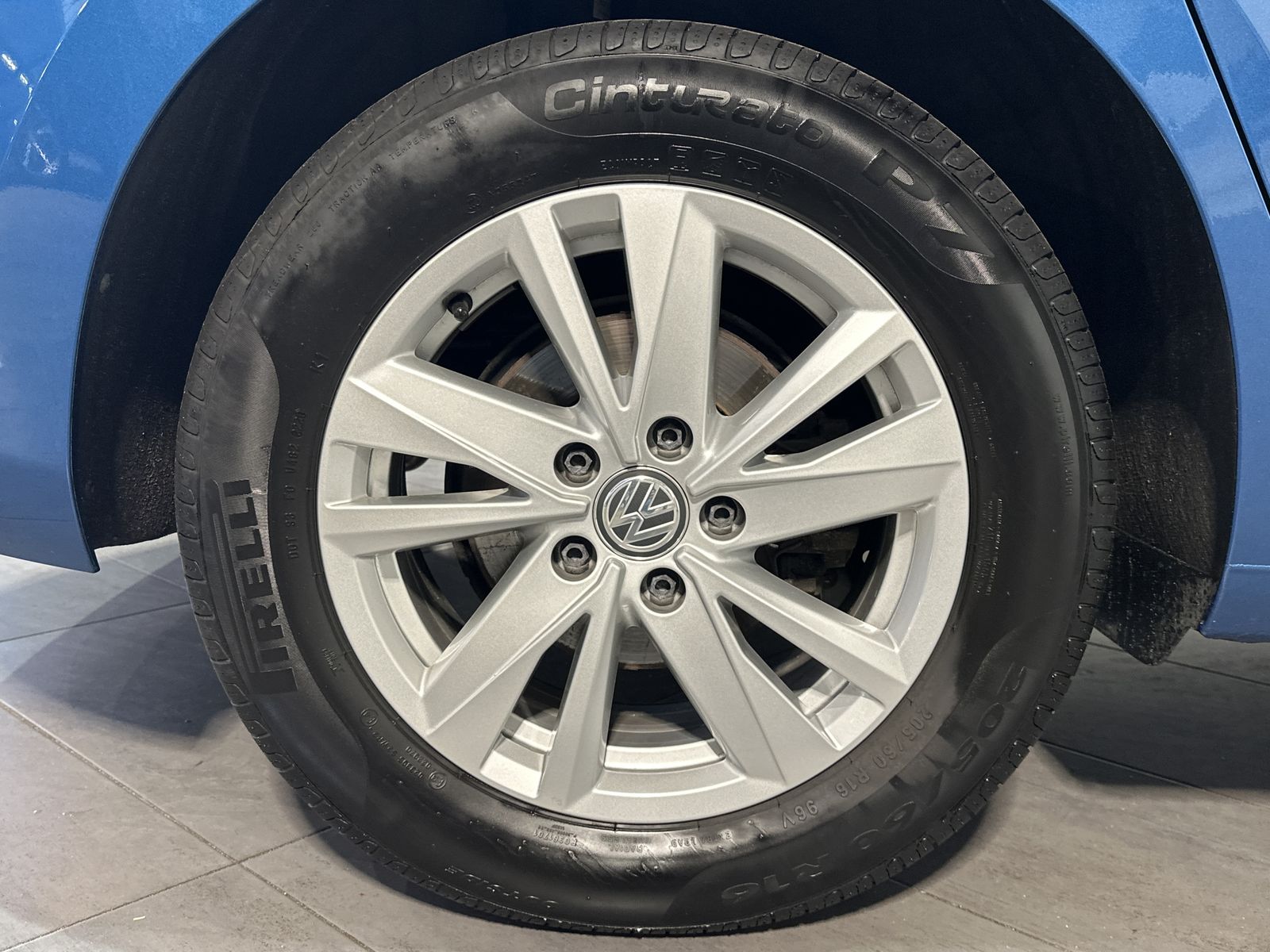 Fahrzeugabbildung Volkswagen Touran 2.0 TDI Comfortline NAV+LED+ACC+PP+EURO6D