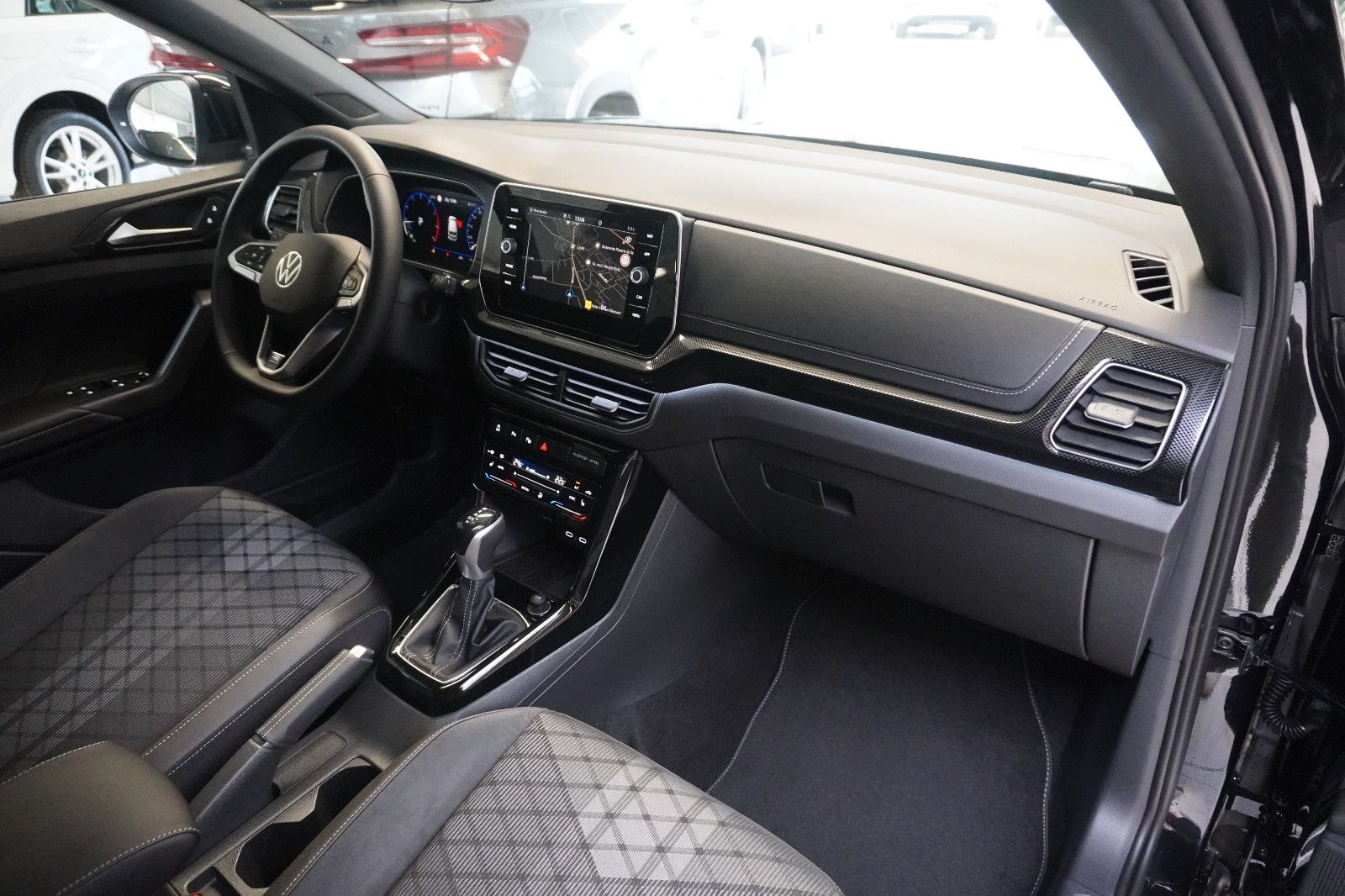 Volkswagen T-Cross - Bild 10