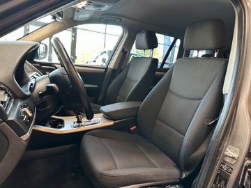 BMW X3 *xDrive*TEMPO*NAVI*2-ZONEN*BI-XENON*