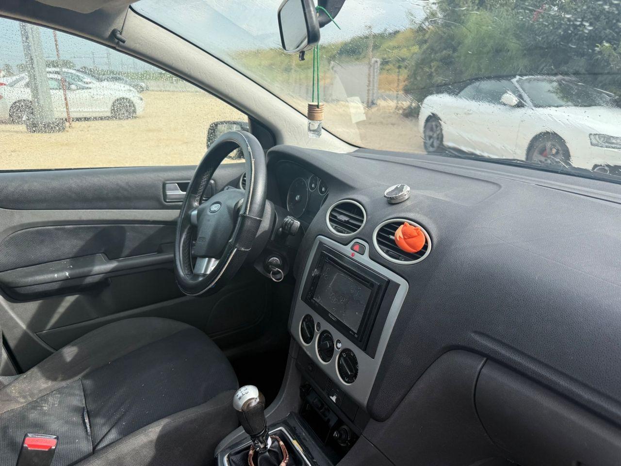 Ford Focus 2008 — photo 7