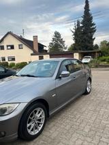 BMW Bmw 3er 316d E90 - BMW 316: E90