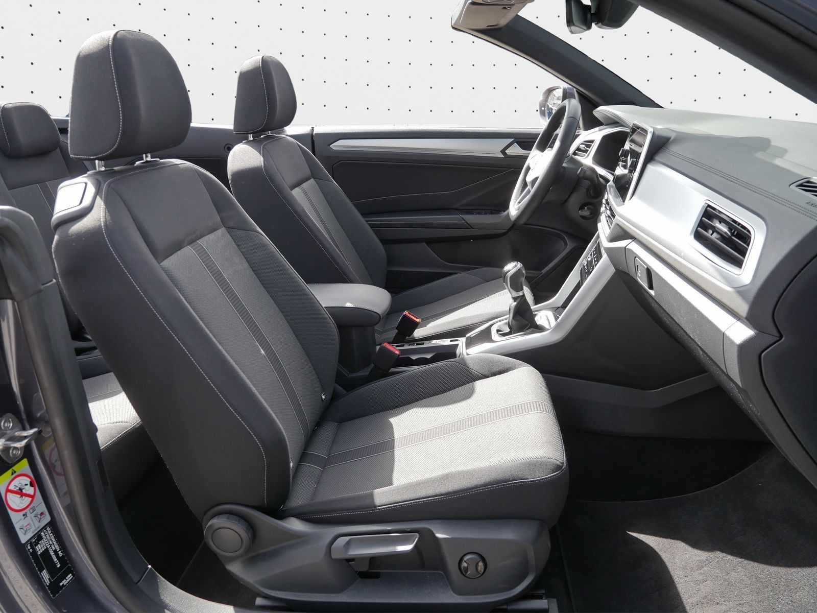 Volkswagen T-Roc - Bild 4