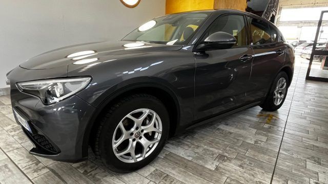 Alfa Romeo ALFA ROMEO Stelvio 2.2 Turbodiesel 190 CV AT8 Q4 imagem 3