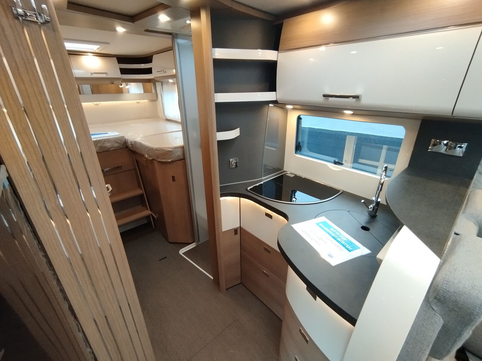 Fahrzeugabbildung Carthago C2-tourer I 147 RB LE L comfort Mercedes,TV,Navi