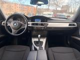 BMW 325 i Limousine  /Top Zustand / Automatik / Navi - BMW 325 aus 2008: 325i