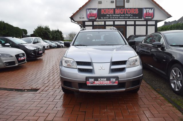 Mitsubishi Outlander 2.0  TÜV/AU NEU, AHK, NAVI, KLIMA, PDC