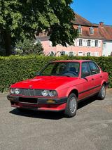 BMW e30 316i 1.Hand Rot 4 Türer Oldtimer K... - BMW 316 aus 1989: 316i