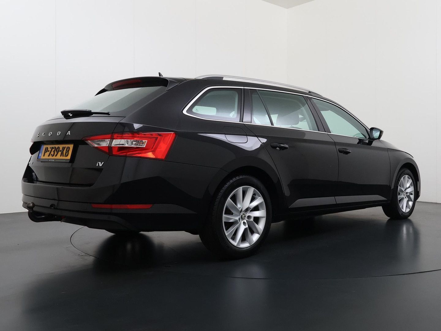 Skoda Superb kombi 1.4 TSI iV Business Edition Plus PH imagem 3