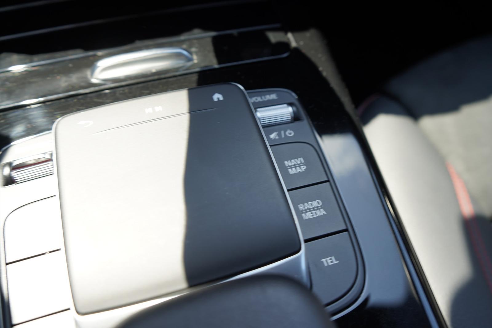 Mercedes-Benz CLA SB AMG Line LED Navi Alcantara Keyless, миниатюра 24