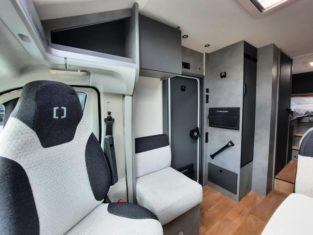 Fahrzeugabbildung Crosscamp EXPDN 7.4 E Verfüg./Sparen Sie 5.178,- €