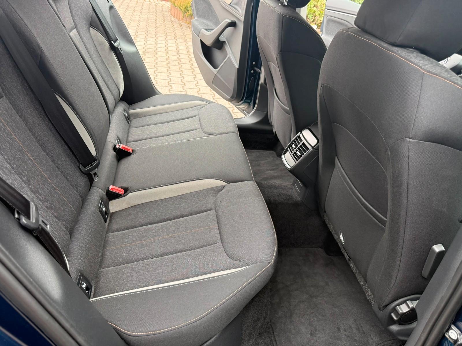 Skoda Kamiq Style VIRTUAL KLIMA ALU PDC KAMERA AHK FSE, миниатюра 21