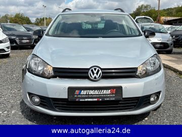 Volkswagen Golf - 2