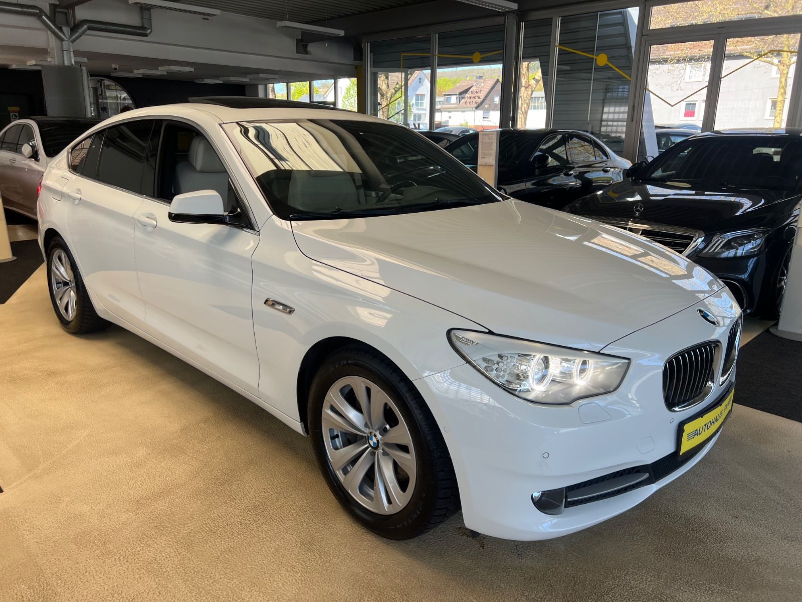 Fahrzeugabbildung BMW 530 Gran Turismo GT *PANO*KAMERA*LEDER-WEIß*