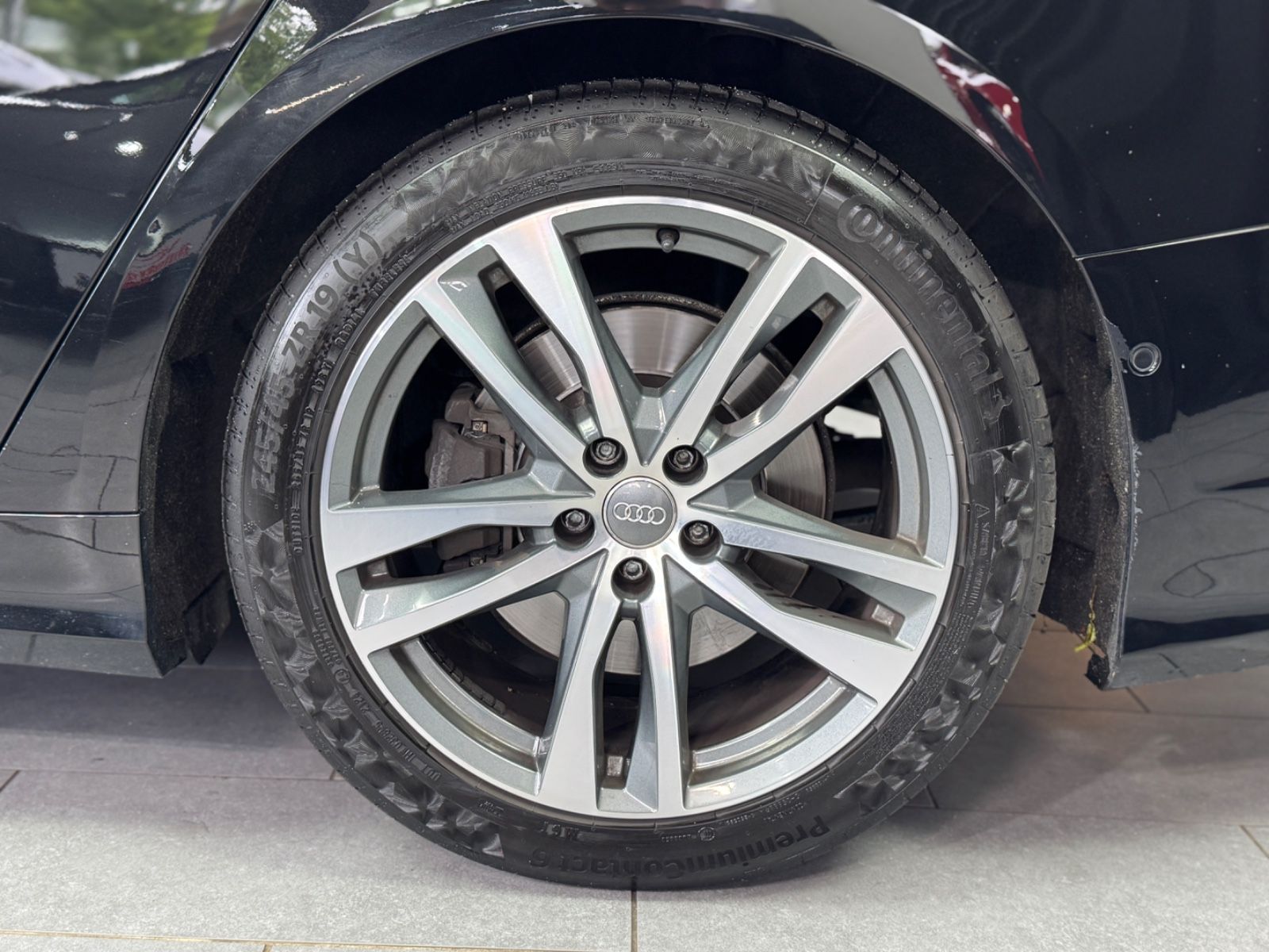 Fahrzeugabbildung Audi A6 Avant 50 TDI quattro sport|S-LINE|PANO|MATRIX