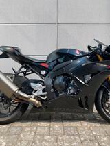 Honda CBR 1000 RR-R SPR FIREBLADE *JUNGE GEBRAUCHTE* - HONDA CB 1000