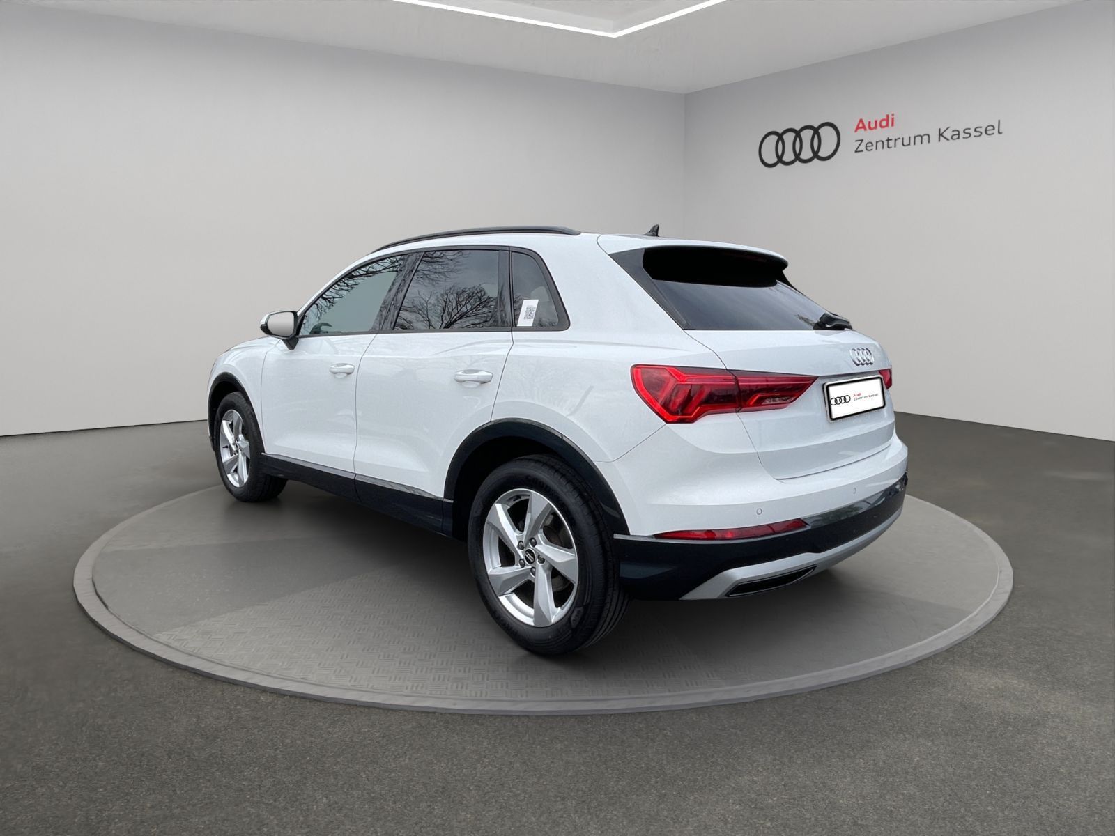 Audi Q3 35 TDI LED Leder Navi virtual Cockpit PDC DAB foto 4