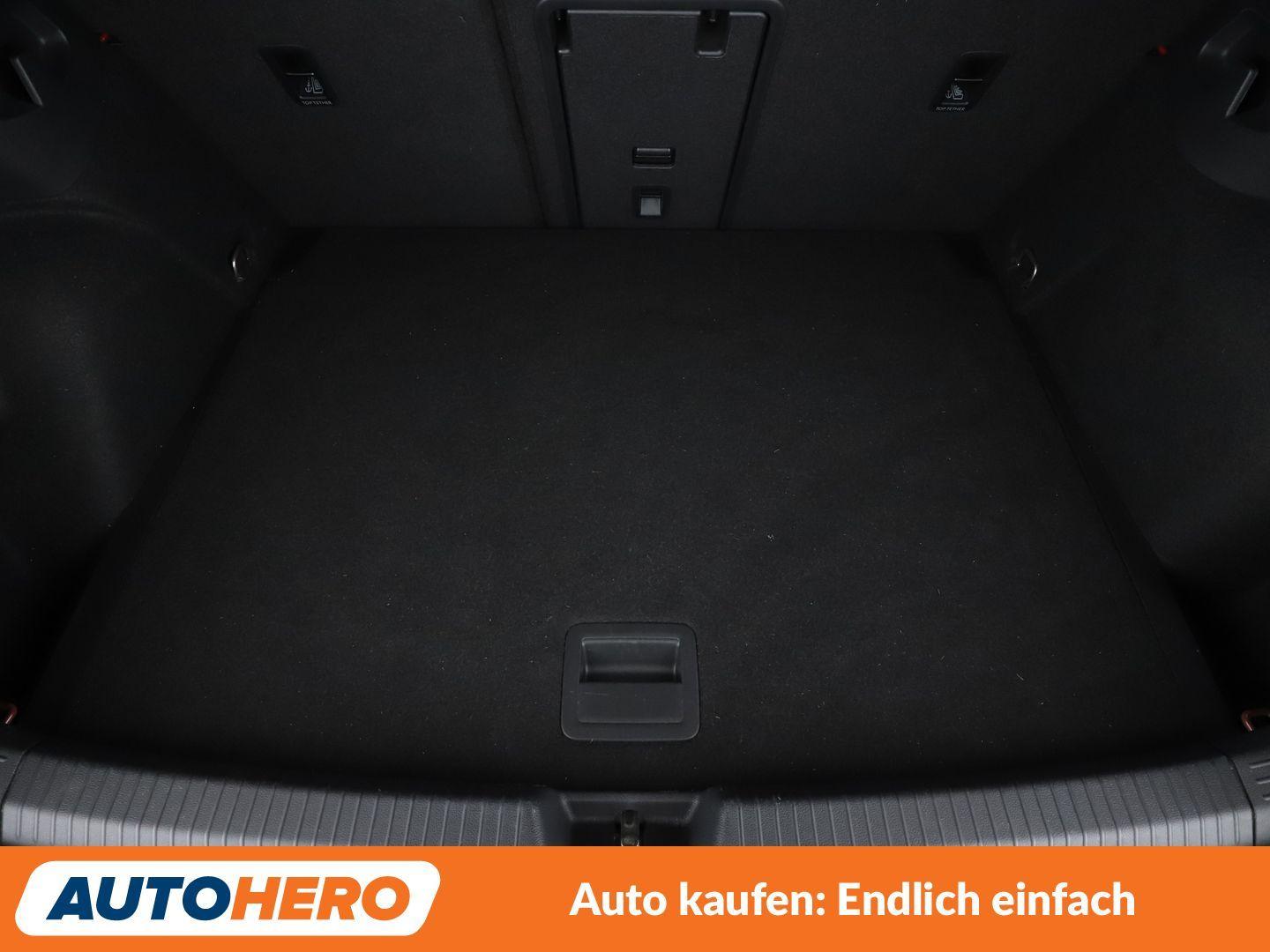 Volkswagen Golf VIII 2.0 TDI Style Aut.*NAVI*LED*ACC*STGHZ*, миниатюра 16
