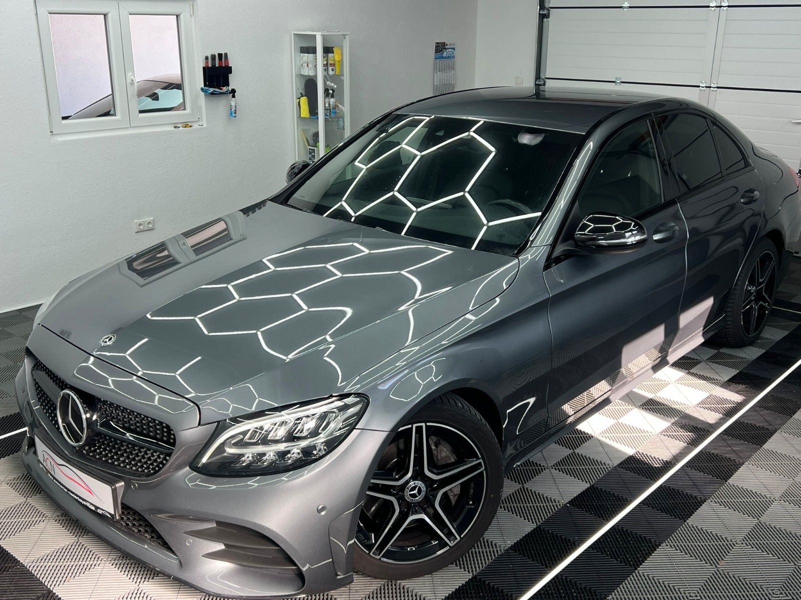 Fahrzeugabbildung Mercedes-Benz C 300 d Lim. AMG-LINE/COMAND/KAM/VIRCO/AMBI+