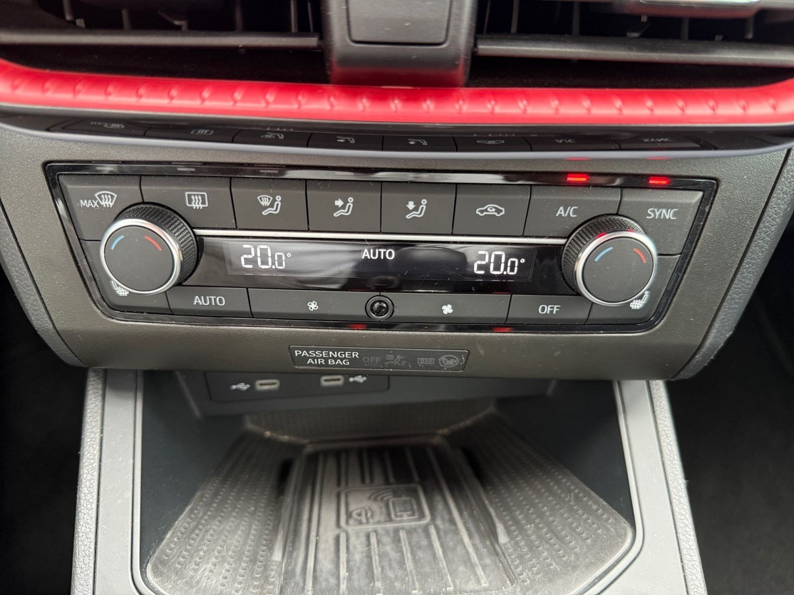Fahrzeugabbildung SEAT Ibiza 1.0 TSI FR *GJR*BEATS*NAVI*KAMERA*