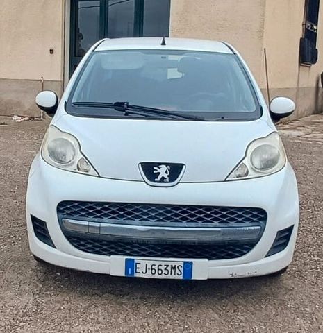 Peugeot 107 1.0 5p. Active - 2011