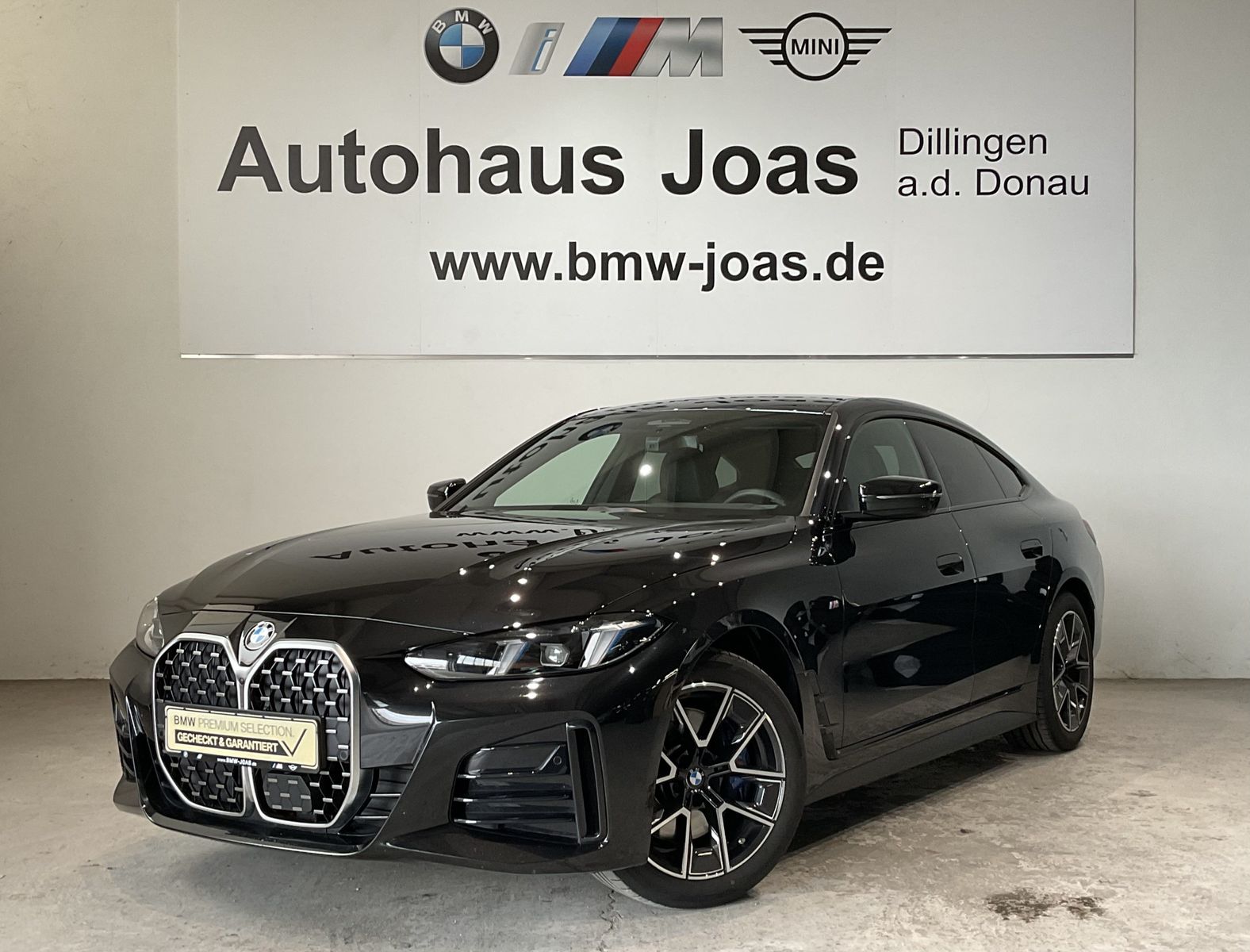 Fahrzeugeinzelansicht 4 Fahrzeugabbildung BMW 430i xDrive |M Sportpaket |Driving Assistant Pro