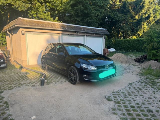 VW Golf 2.0 TDI BMT LOUNGE LOUNGE