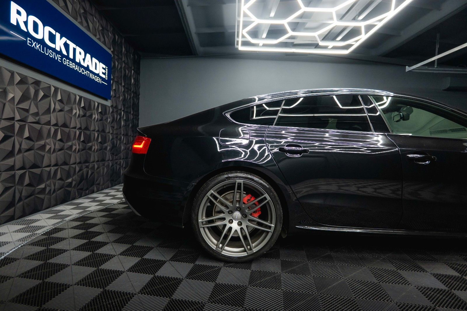 Fahrzeugabbildung Audi A5 Sportback 3.0 TDI quattro S-Line Sport+ Black