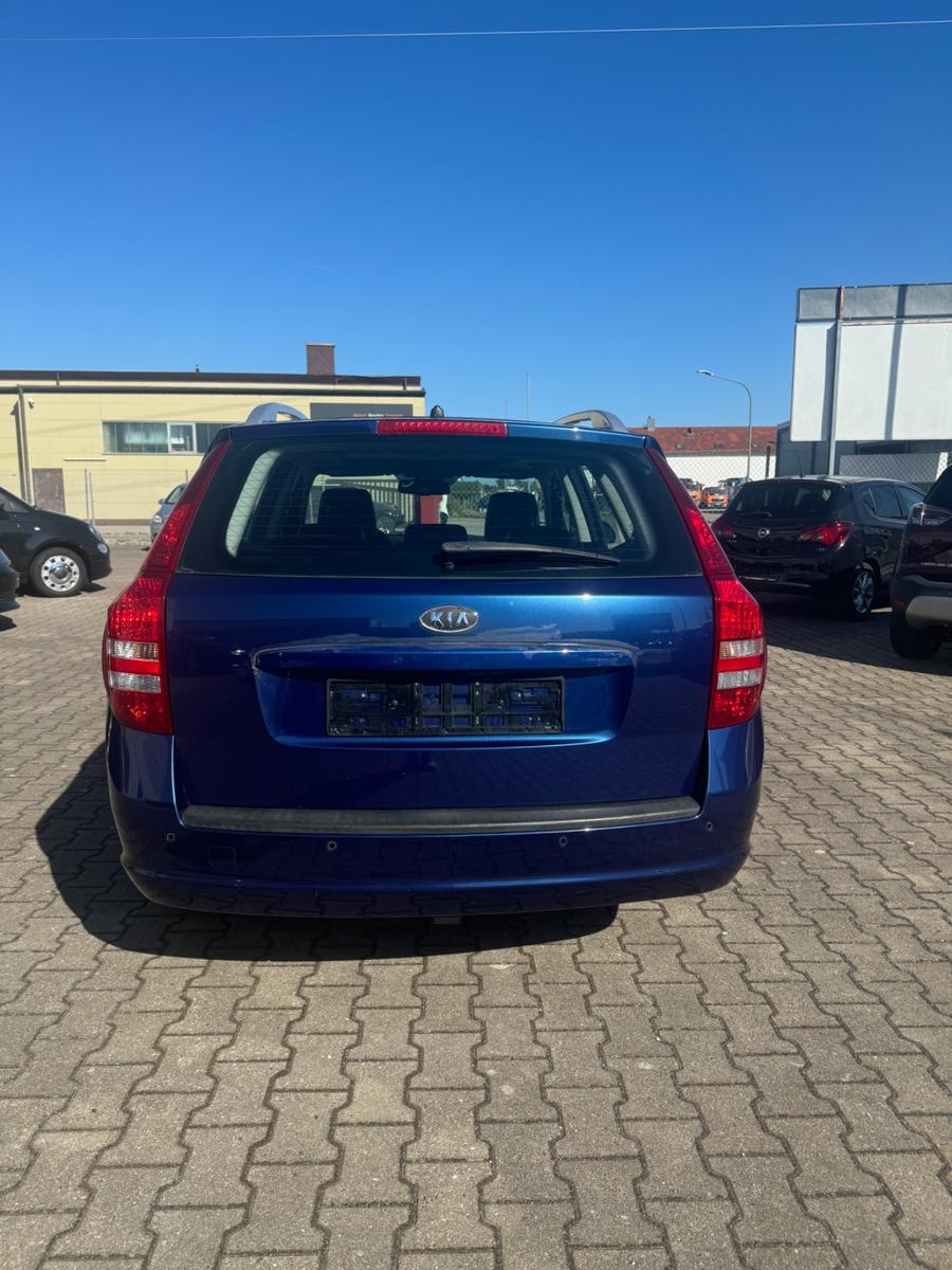 Kia cee'd*SHZ*PDC*Klima*Navi*Export*