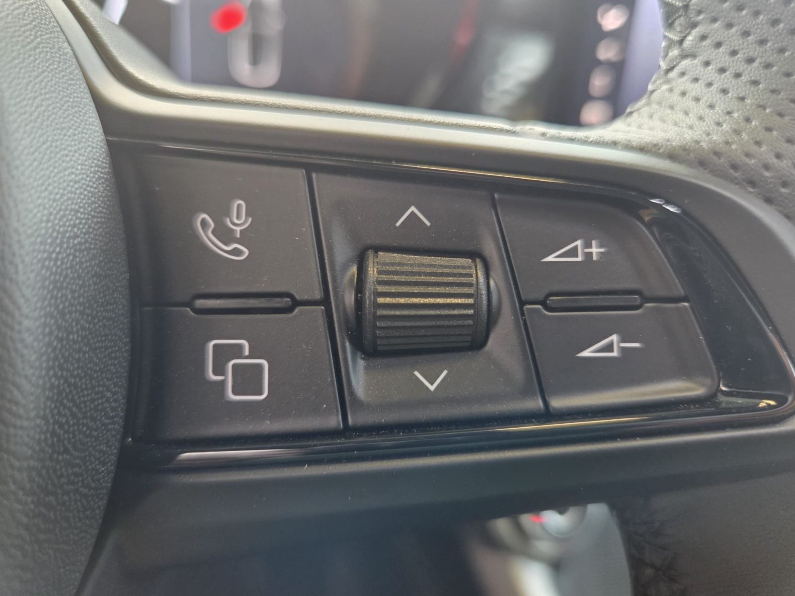Fahrzeugabbildung Alfa Romeo Tonale Sprint/Sofort verfügbar