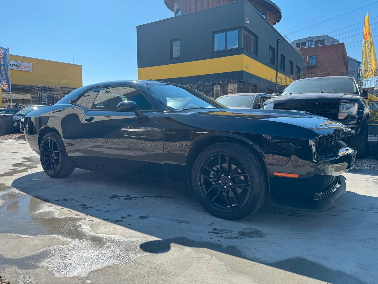 Dodge Challenger 3,6