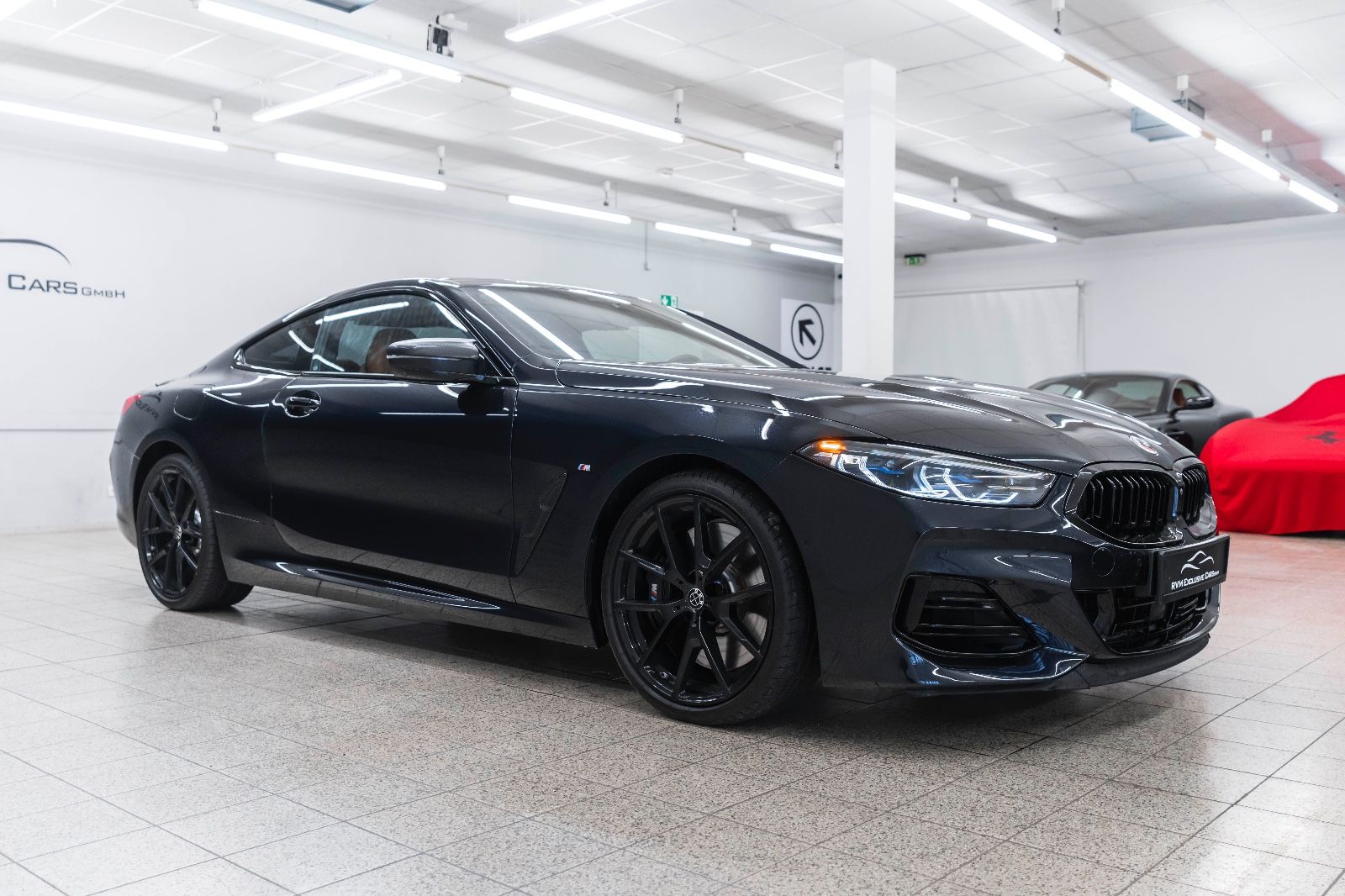 Fahrzeugabbildung BMW M850i xDrive Coupe HUD H&K 360° LASER INDIVIDUAL