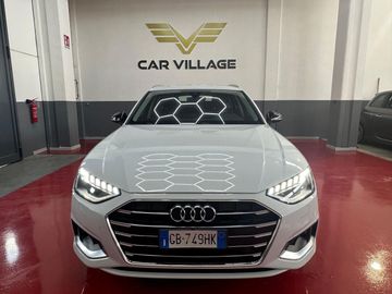 Audi A4 - 1