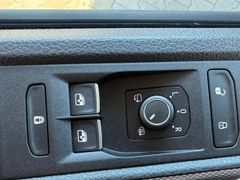 Fahrzeugabbildung Volkswagen T6.1 Multivan Generation Six DSG Standh R.Cam