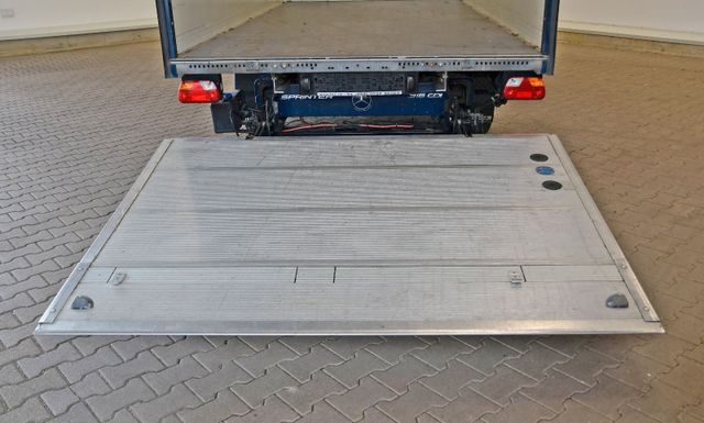 Fahrzeugabbildung Mercedes-Benz Sprinter 316 CDI/43 LR Koffer LBW Klima #72T481
