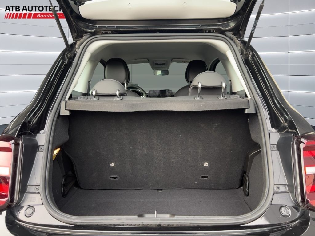 Fahrzeugabbildung Fiat 500e Keyless Go Tempomat DAB+ CarPlay LED Navi