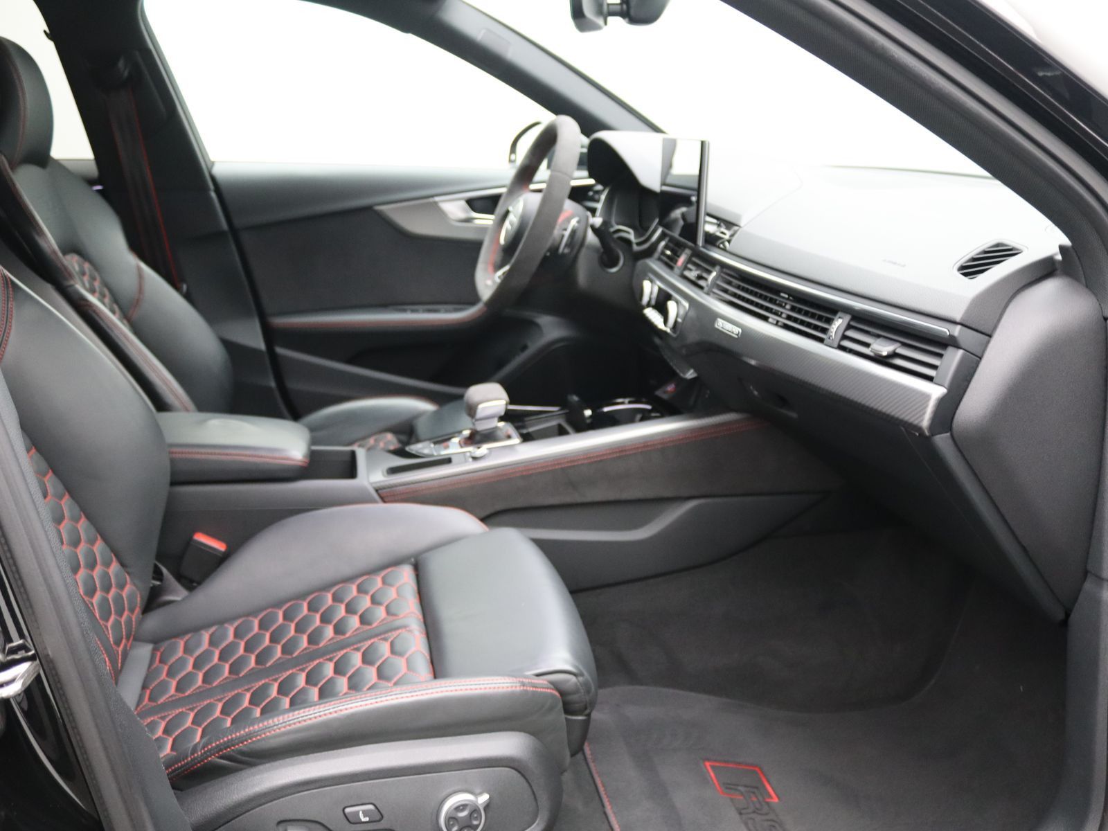 Audi RS4 - Bild 10