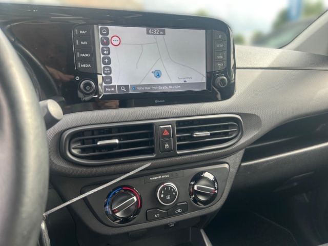 Fahrzeugabbildung Hyundai i10 Edition 30+ Navi Apple CarPlay Android Auto