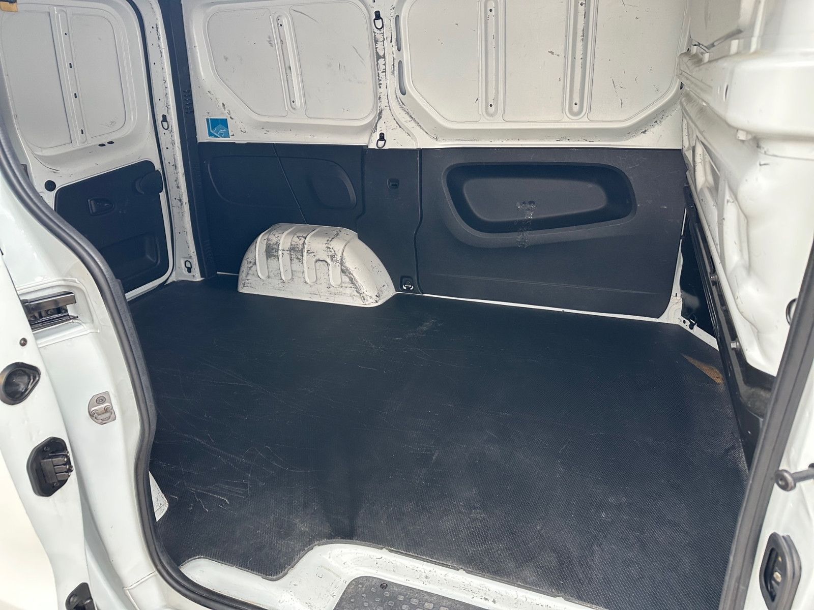 Fiat Talento Kasten L1H1 1,2t – Bild 5