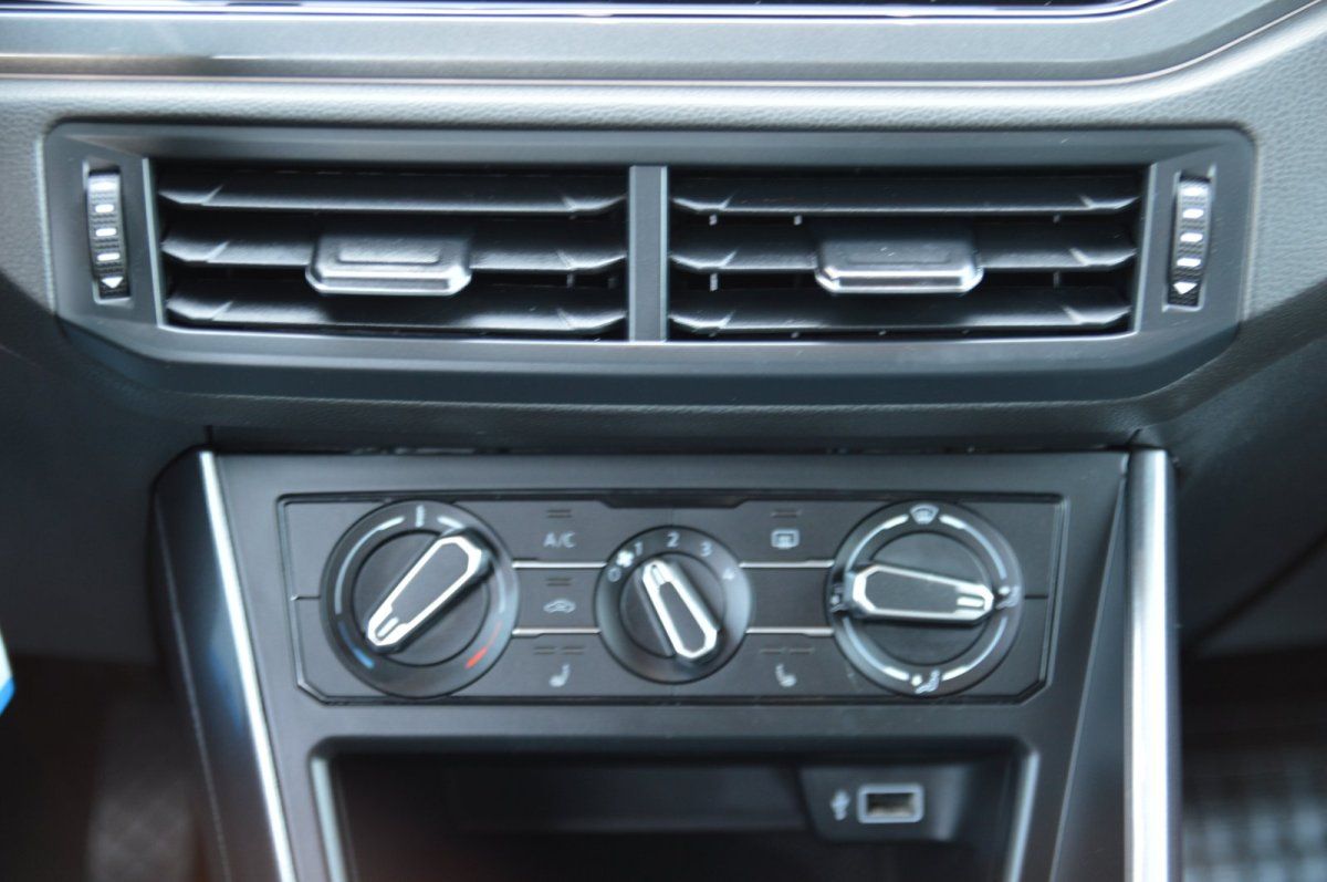 Fahrzeugabbildung Volkswagen Polo VI   Highline