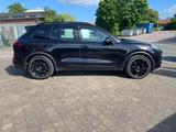Porsche Cayenne Diesel, Luftfederung, Panorama, AHK,PDLS - Porsche Gebrauchtwagen von 2015