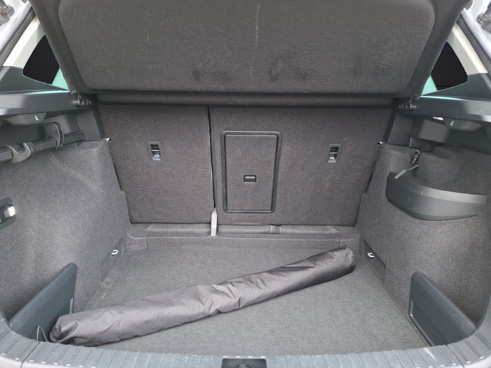 Fahrzeugabbildung SKODA Karoq TDI Drive-125 LED Navi ACC  RFK SH