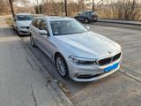 BMW 520d Touring Aut. Luxury Line | HUD | Panora - BMW 520 Unfallwagen