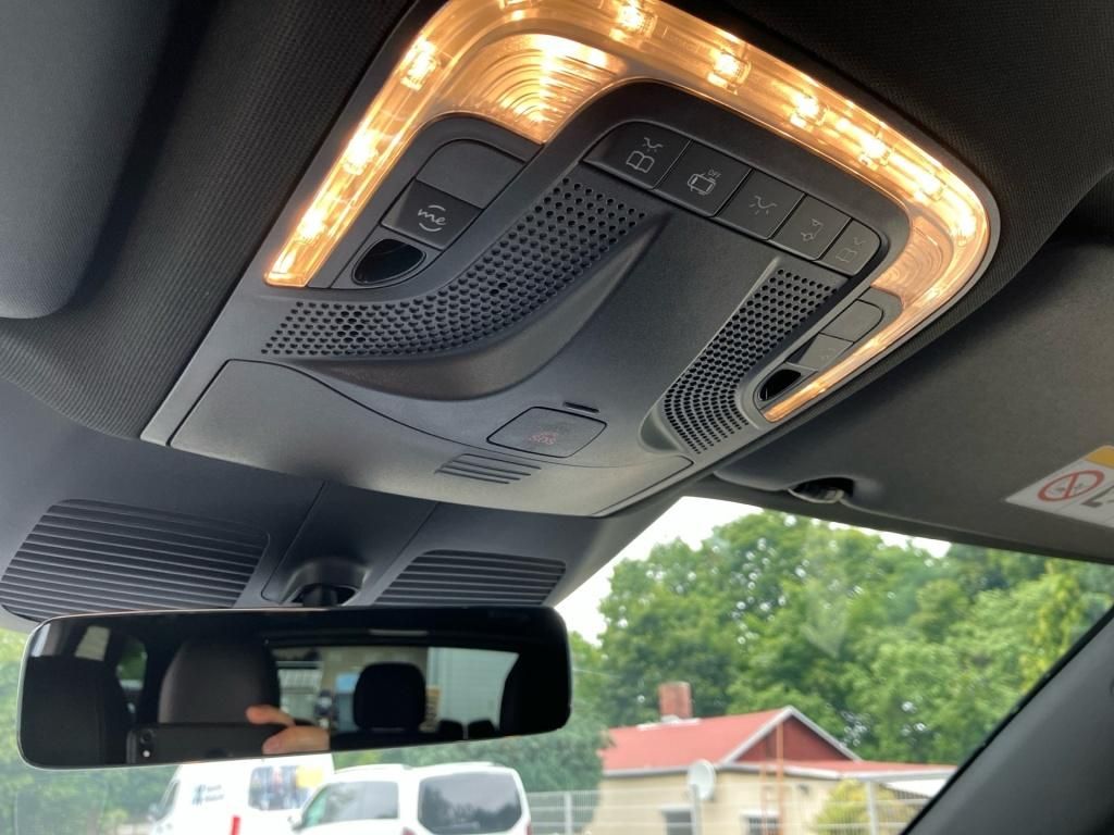 Fahrzeugabbildung Mercedes-Benz V 300 d 4MATIC AVANTGARDE Lang AMG STHZ 360°Kam